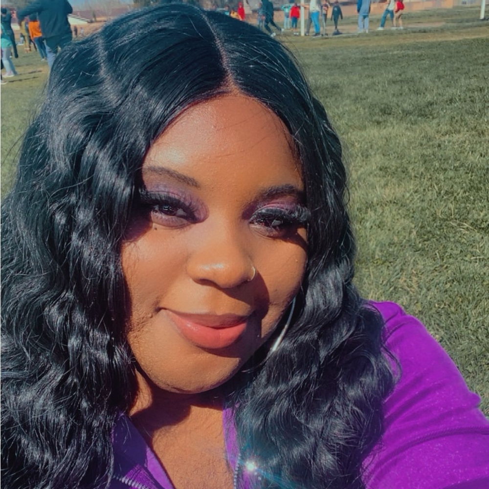 Meet your Posher, Destiney